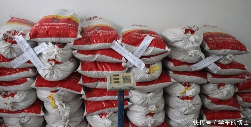  下属|95后小伙卖假鞋卖了7千多万！爸妈都是他的下属！被抓时手机上每秒十几单