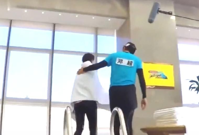  成员|Baby被问跑男成员谁最适合做老公？下意识说出2字，网友：家教真严