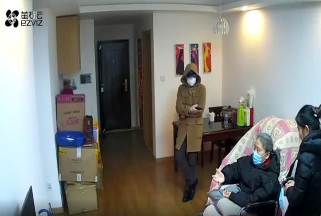  老人|住家保姆包藏祸心 骗老人面容识别 20多万元全部转走