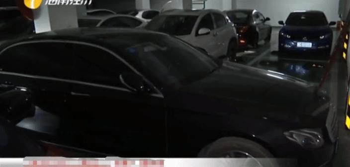  电话|男子汽车被豪车挡住，接了电话4小时后才挪车：还以为他不着急出去呢