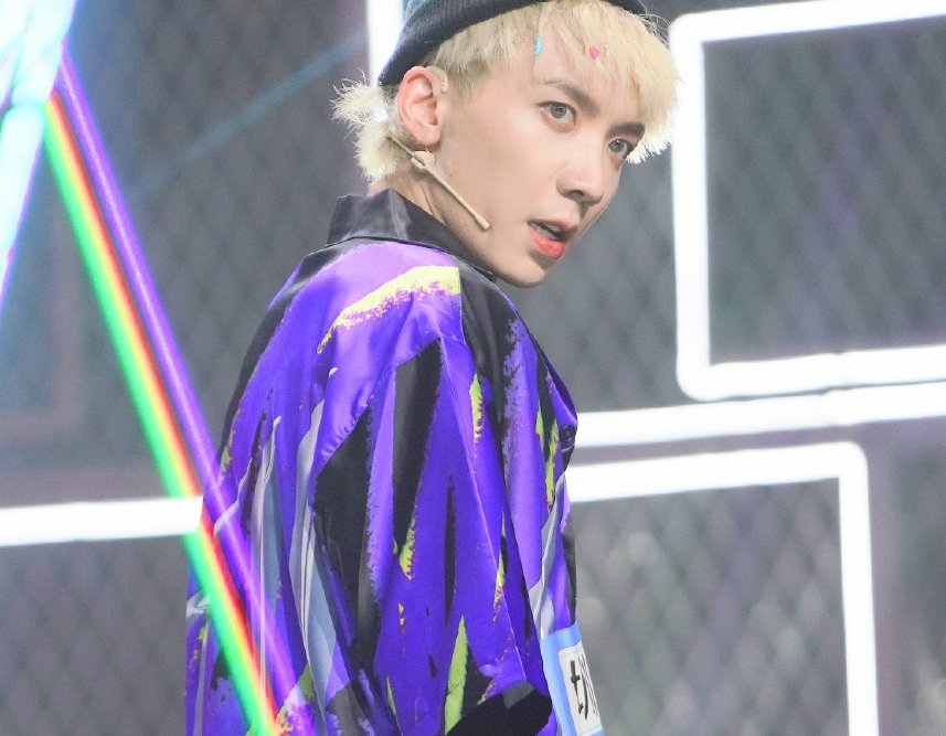 节目组|《少年之名》总决赛,粉丝做场外应援被破坏,吃相太难看