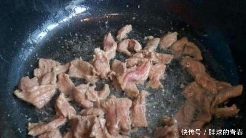 做出来|洋葱和此物一起炒,每天炒一盘,血管不堵了,排出毒素,早食早好