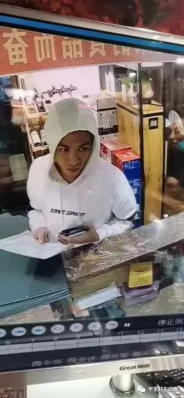 悬赏|通辽被悬赏10万嫌犯已逃入甘旗卡镇主城区 监控画面曝光