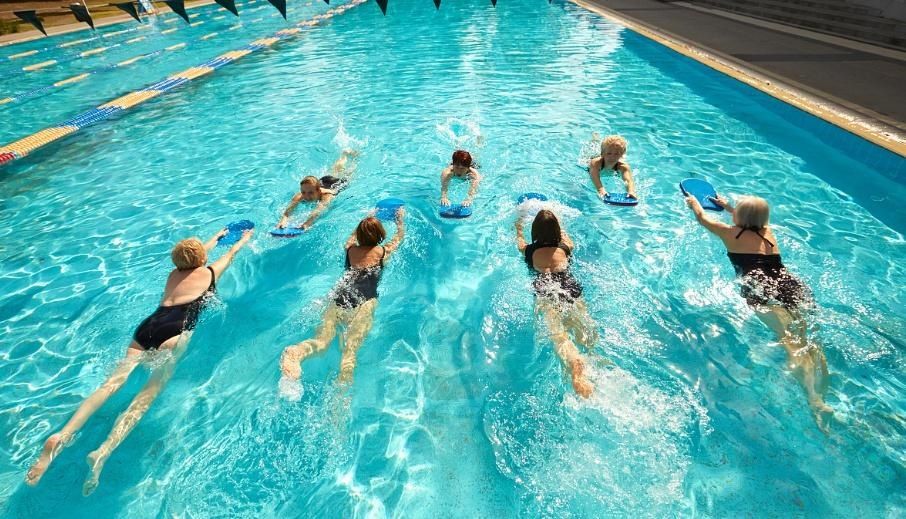 体会|还在做游泳的旁观者？不亲身体验一下，怎能体会到游泳的好处？