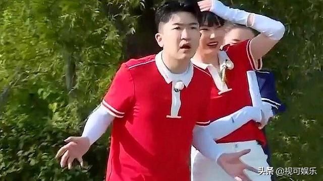  套路|被范丞丞怼到闭麦，如今又被同行套路，张大大洒水大师已经实锤