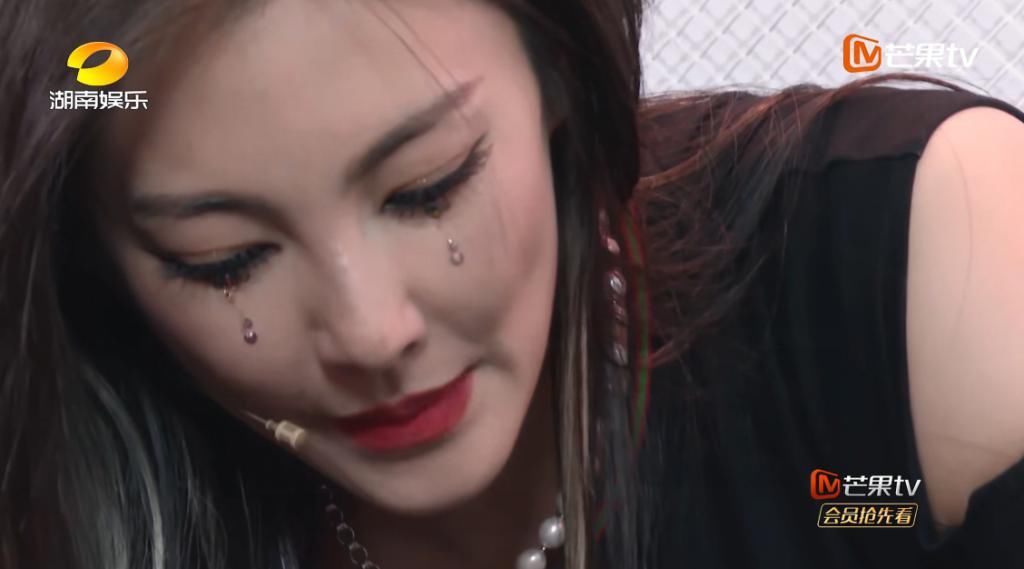  姐姐|张雨绮崩溃背后，组员太忙训练懒散，不惜冒得罪人风险做强制规定