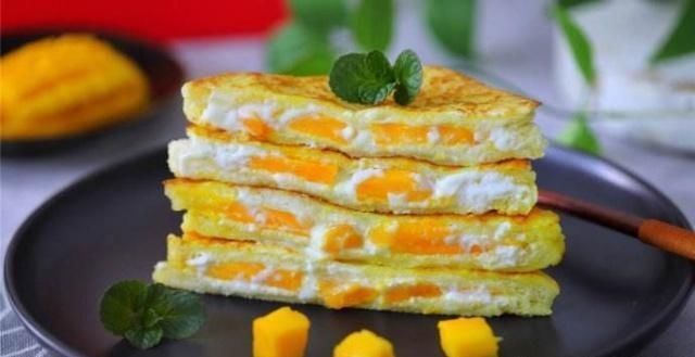 早餐|芒果最近火了，加一包酸奶，快手美味又低脂，吃一次做梦都流口水