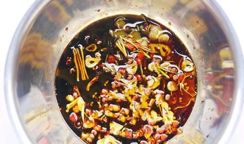  黄瓜|腌黄瓜时，直接用盐腌是大错特错，多加一步，黄瓜咸香脆爽，特香