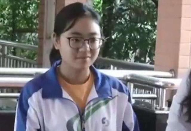 独臂|12年前，在汶川地震中失去右手的独臂女孩李欣雨，今年高考625分