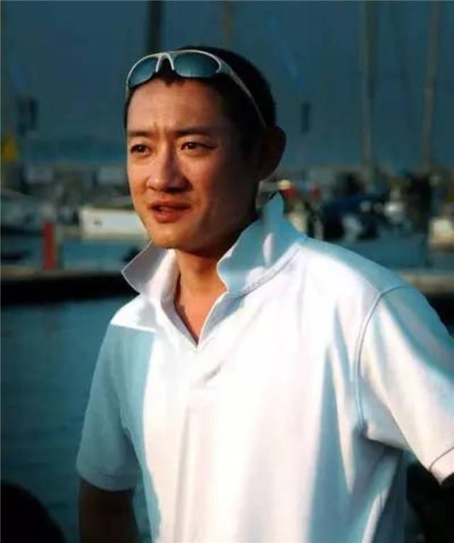  患癌|2009年，李钰患癌去世穿婚纱下葬，男友汪雨后来怎么样了？