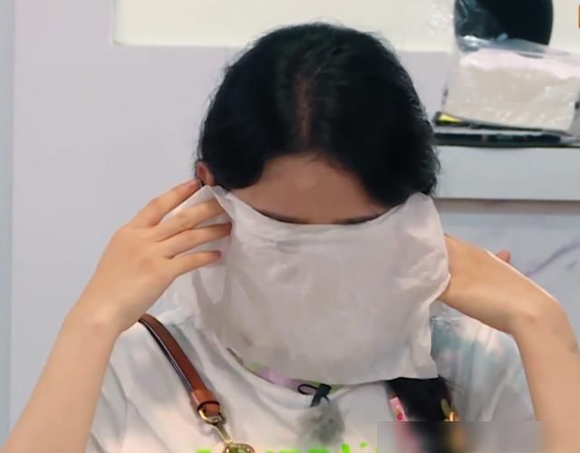  赵丽颖|《中餐厅》恶剪再添实锤，赵丽颖一个镜头连播3期