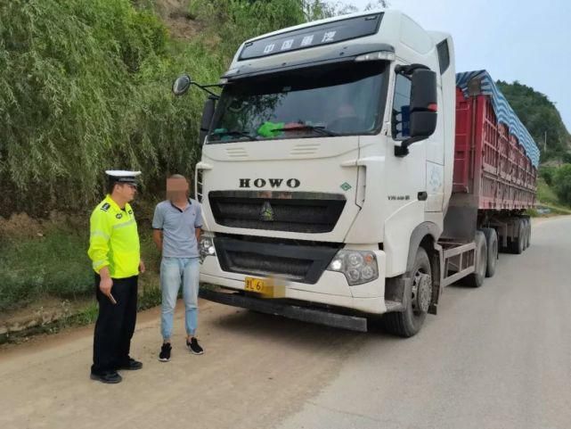  道路交通安|镇原：男子准驾车型不符 难逃交警法眼