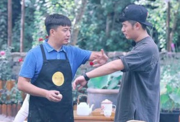  刚来|向往的生活：岳云鹏为何刚来就睡？还错过两次合照，陈赫说出原因