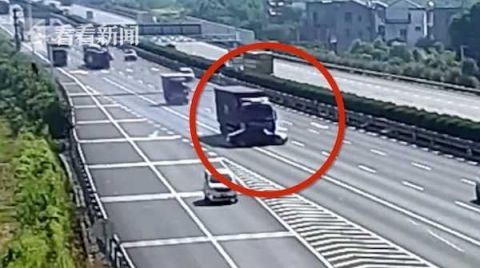  高速|货车高速推行轿车!面对询问 他编造了一段＂事实＂