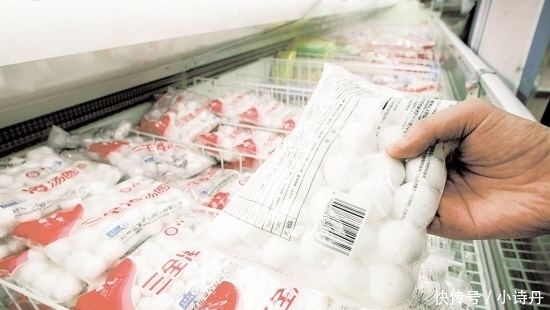 水果|超市“最脏”的4种东西,切盒水果不算啥,第二种上班族最爱买