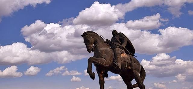  扶持|风水轮流转，赵武灵王扶持的落魄质子，成为了灭赵的最大功臣