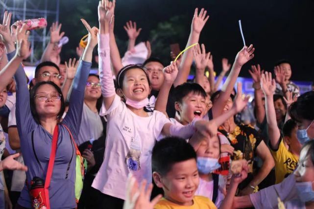 苏州|刚刚！苏州这一幕燃爆了！