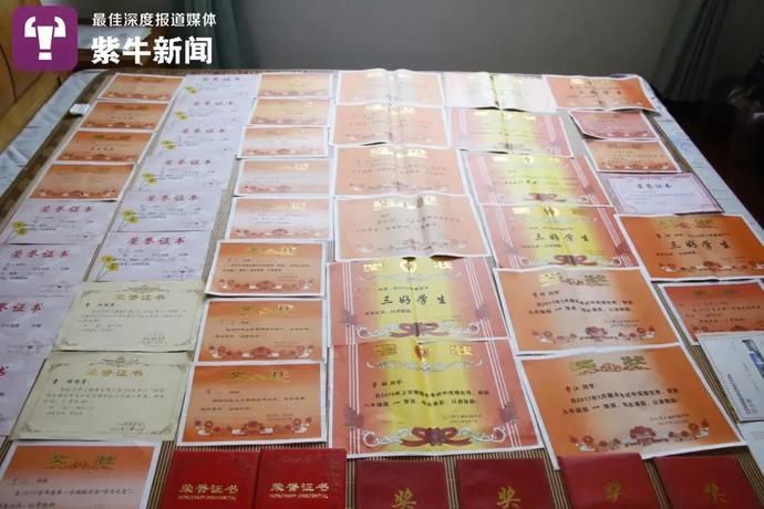 双胞胎|【紫牛头条】视障双胞胎双双考取名校，高二时哥哥患癌曾化疗12次