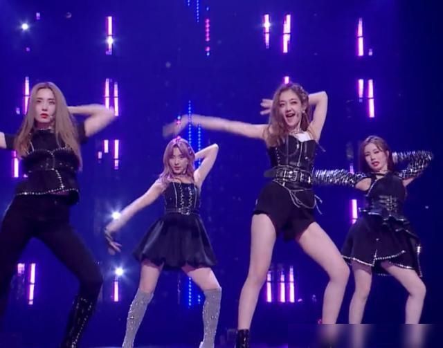  学弟|硬糖少女助阵《明日之子》唱跳炸台，陈卓璇飙高音学弟表情很真实