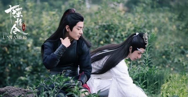  房子|房子塌了，《演员请就位2》驼背蓝湛捅了魏婴一剑，大写的尴尬