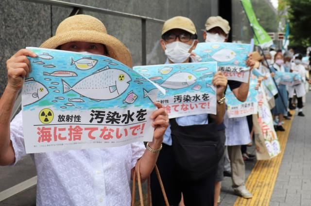 日本渔民哭诉：“国家太愚弄人了”