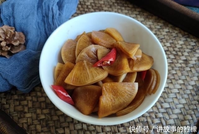  做法|白萝卜做的菜肴“秘制腌萝卜”，口感酸甜微辣，既能下酒、也可以下饭