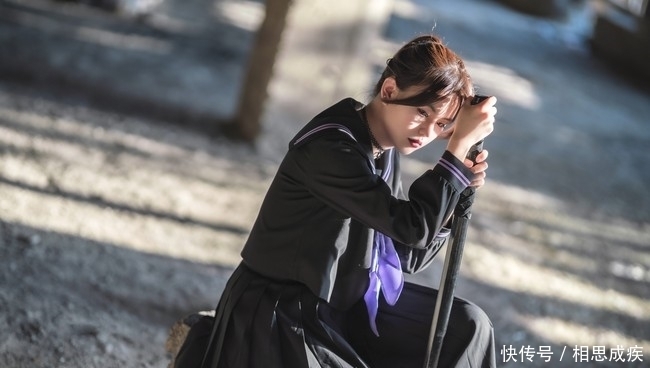 日本|日常JK制服cosplay,水友:日本黑道?