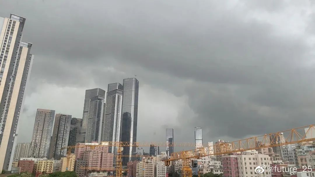 紧急提醒！8级大风！深圳全市进入暴雨戒备状态