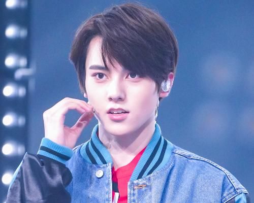  左林杰|天空少年9月份行程，左林杰占2项商务活动，C位李希侃无优势