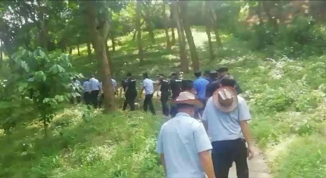 丰镇边肚|万宁警方悬赏5万元抓捕的嫌疑人落网！现场视频曝光