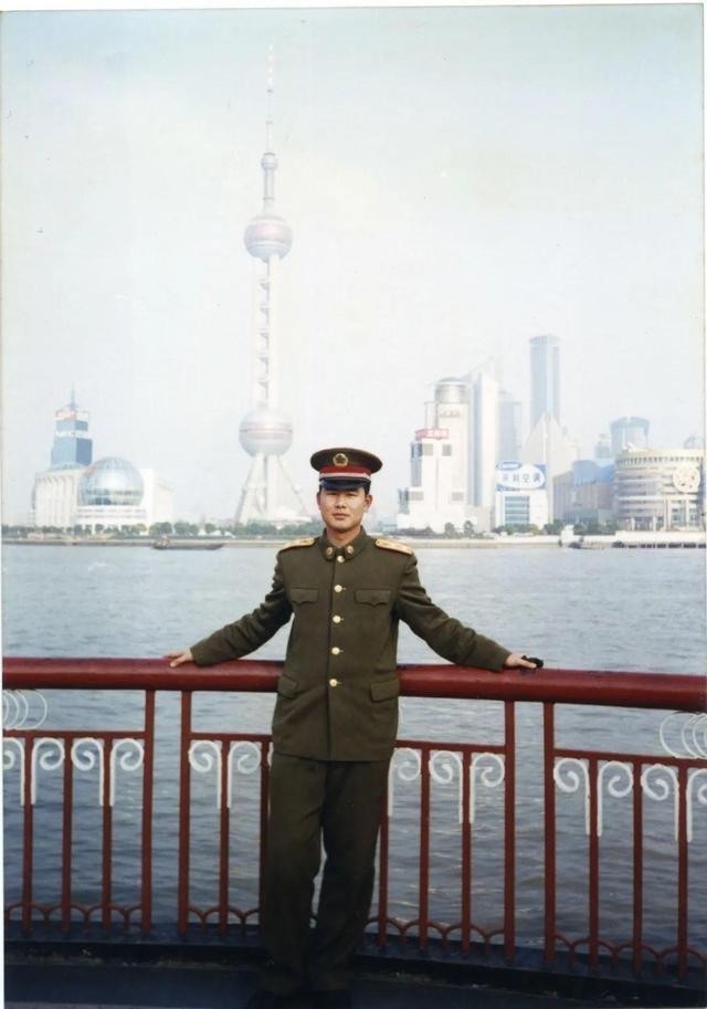 藏不住|藏不住了！法院人的军姿飒爽！