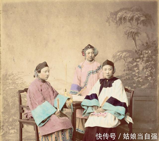  晚清时期|一双脚的秘密，晚清时期的女人气质相差这么大