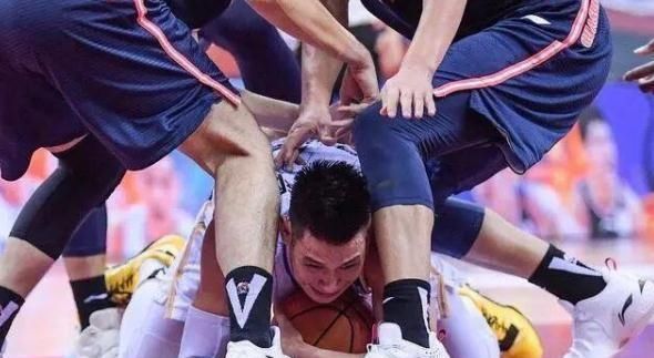  CBA|京粤大战林书豪遭质疑，无法成为首钢的林疯狂，因为这里是CBA