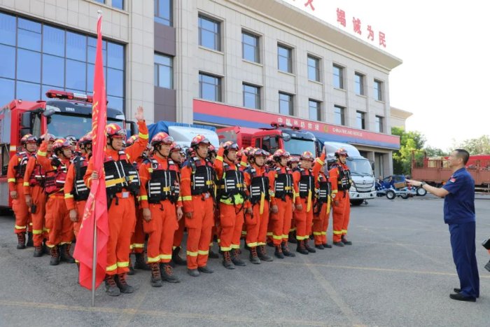 滨州市抗洪抢险救援专业队28车151人驰援北京河北