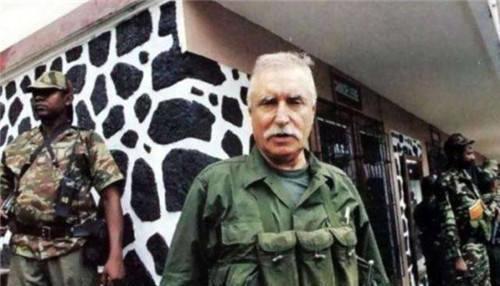 国家|他是世界雇佣兵之王,30年娶6个妻子,干掉4位总统,还自建一国家