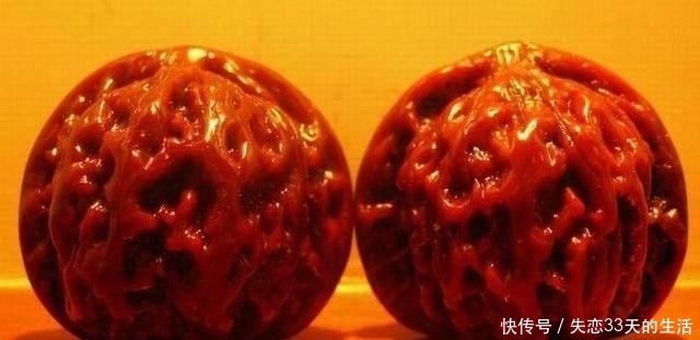  核桃|曾经几十万一对儿的核桃, 如今人工操作几十元都无人问津!