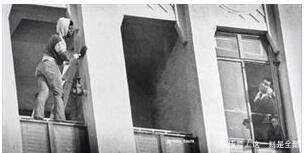 照片|那时候霍金还站着,希特勒还在当伴郎!史上最罕见的40张照片