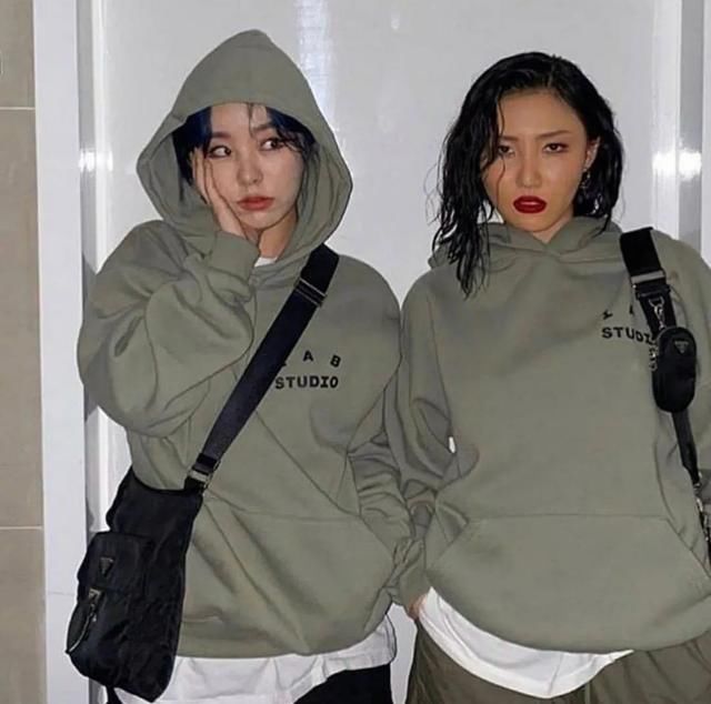 换装|唱出换装神曲《Maria》的华莎，穿衣到底有多百变？