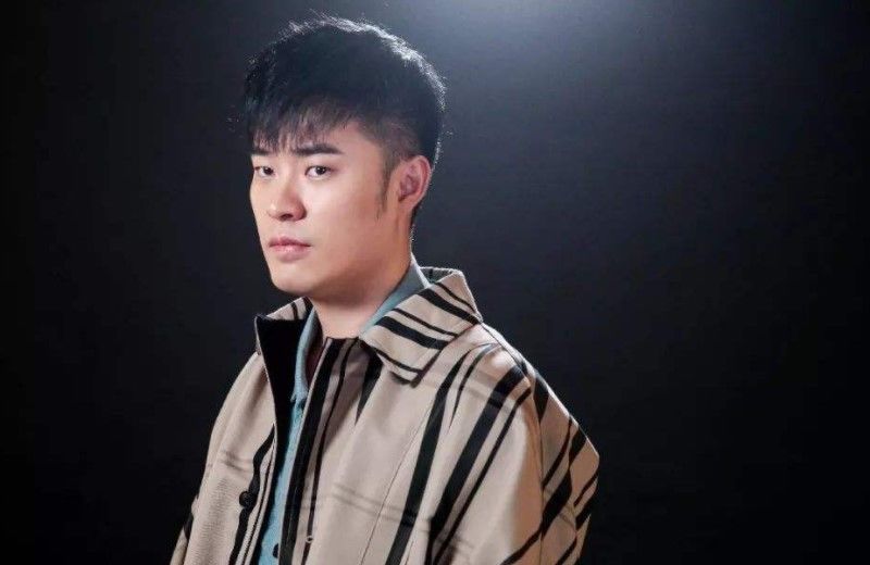  实在|《奔跑吧》老成员集体现身微博，连连发出好消息，惊喜实在突然