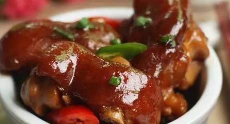  东北|东北人请客吃饭，必点的几道硬菜，道道美味又大气