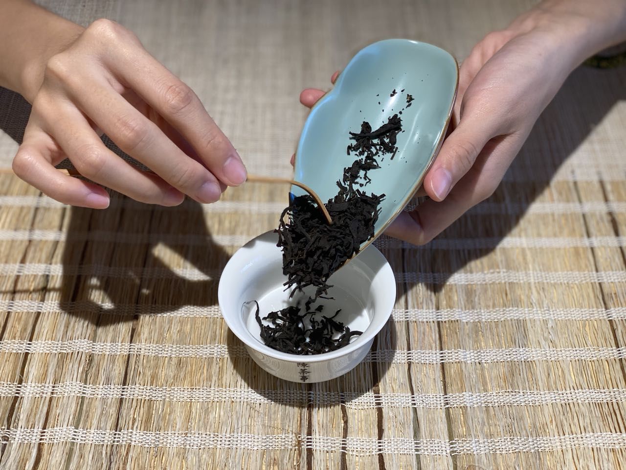 大红袍|老茶客分享的4个茶界冷知识，学茶有章可循，新手轻松进阶成老饕