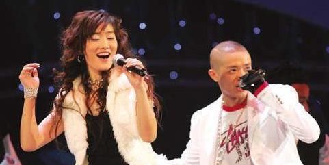  骑兵|星光大道冠军，李咏帮求婚，安与骑兵现状如何？