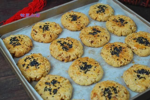  核桃|烘焙师揭秘真正的核桃酥做法，不放臭粉不放酥脆剂，太香酥了