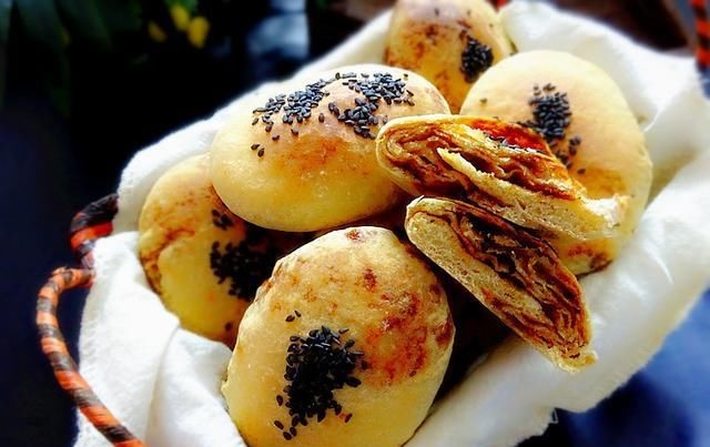 甜香|这红糖烧饼我每周必做,可以烤,可以烙,多层暄松又甜香,特好吃