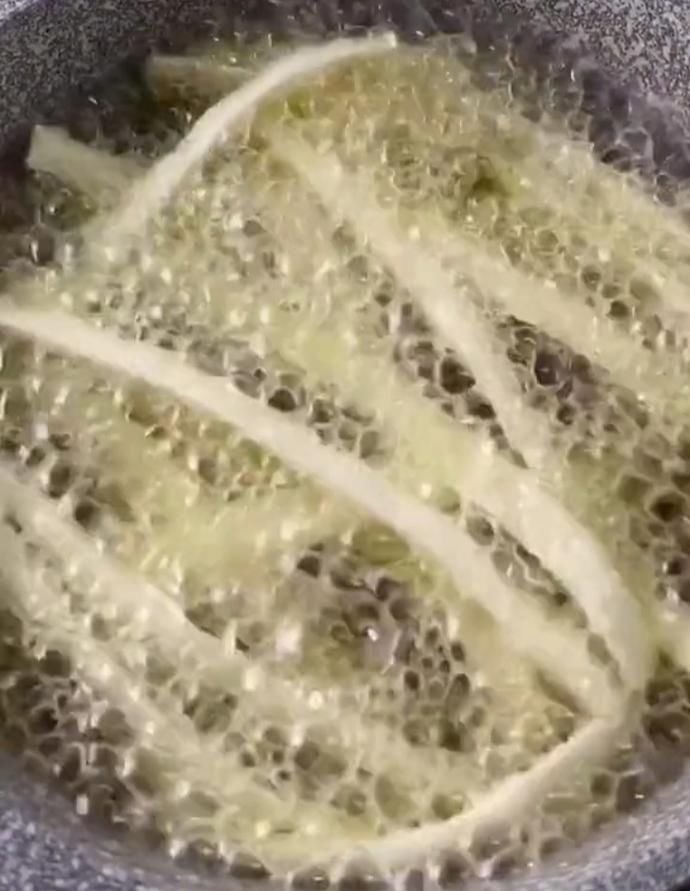  解馋|面条可以这样做，解馋又饱腹，几分钟搞定，真是越吃越香