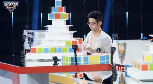  总决赛|《最强大脑》第七季总决赛：杨易再夺脑王，本季选手全军覆没！