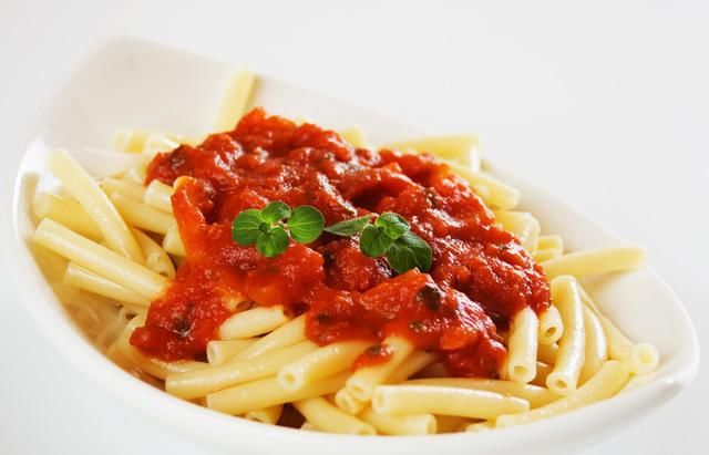 西餐|蕃茄通心粉,给生活点小情趣,西餐家常菜学起来,做法其实很简单