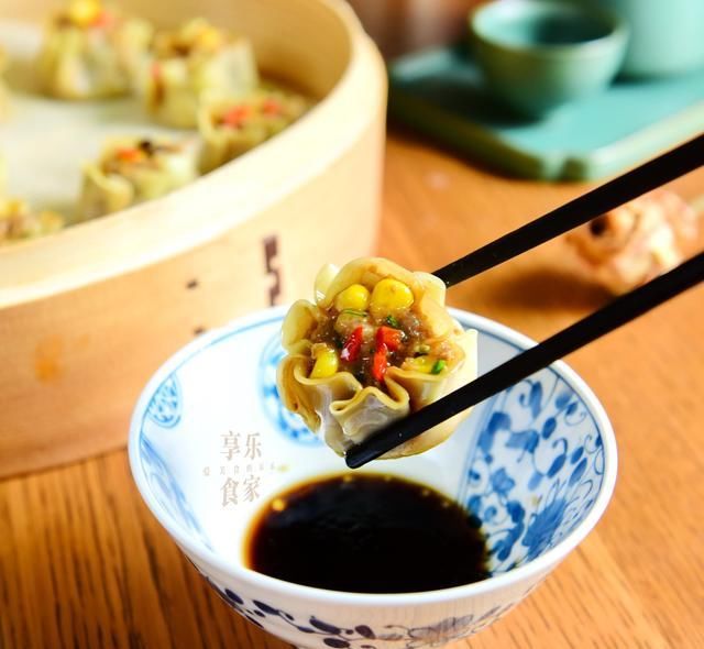  好吃|比包子饺子都容易做的烧麦，好吃好看全家抢着吃