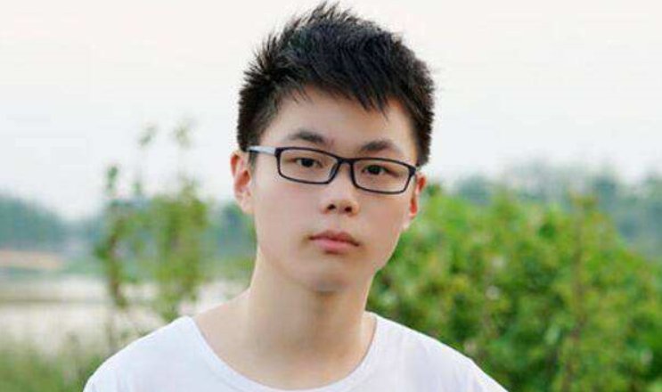  粉丝|诸神之战还没开始，火药味就起来了，粉丝疑问：为何心态站C位而非寂然？