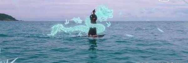 冲浪爱好者|《夏日冲浪店》首遇顾客逃单,集体懵圈,可怎么办呢